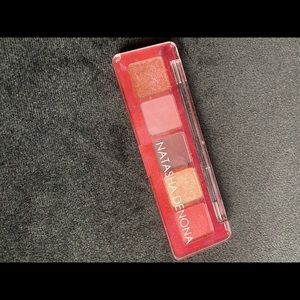 Natasha Denona Mini love palette. USED